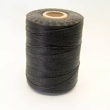 How Does Flat Braided Waxed Sewing Thread Improve Sewing Quality and Durability?