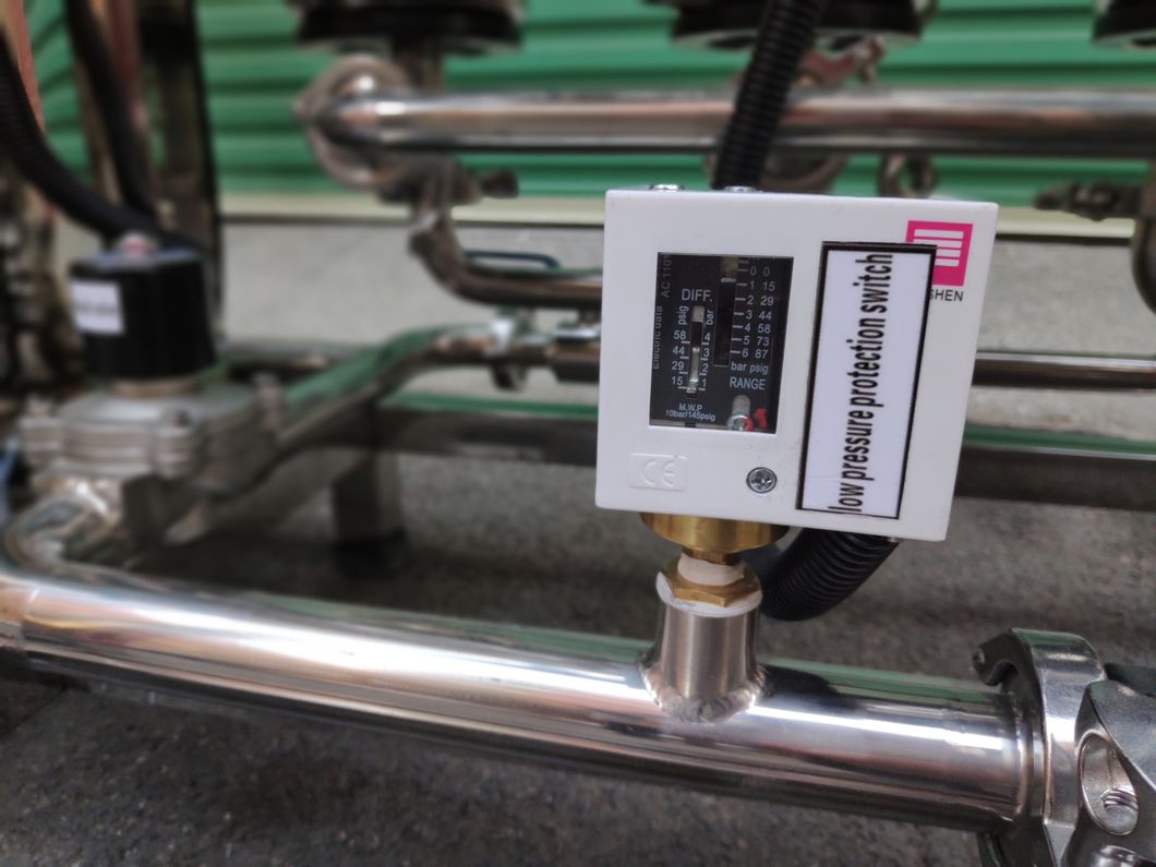 Domestic 1000lph Water Purification Machines/Water Purifying Systems/Industrial Reverse Osmosis RO Plant Price