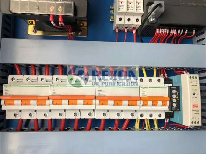 Vacuum Lubricating Oil Purifier for Contaminated Oil Cleaning Process